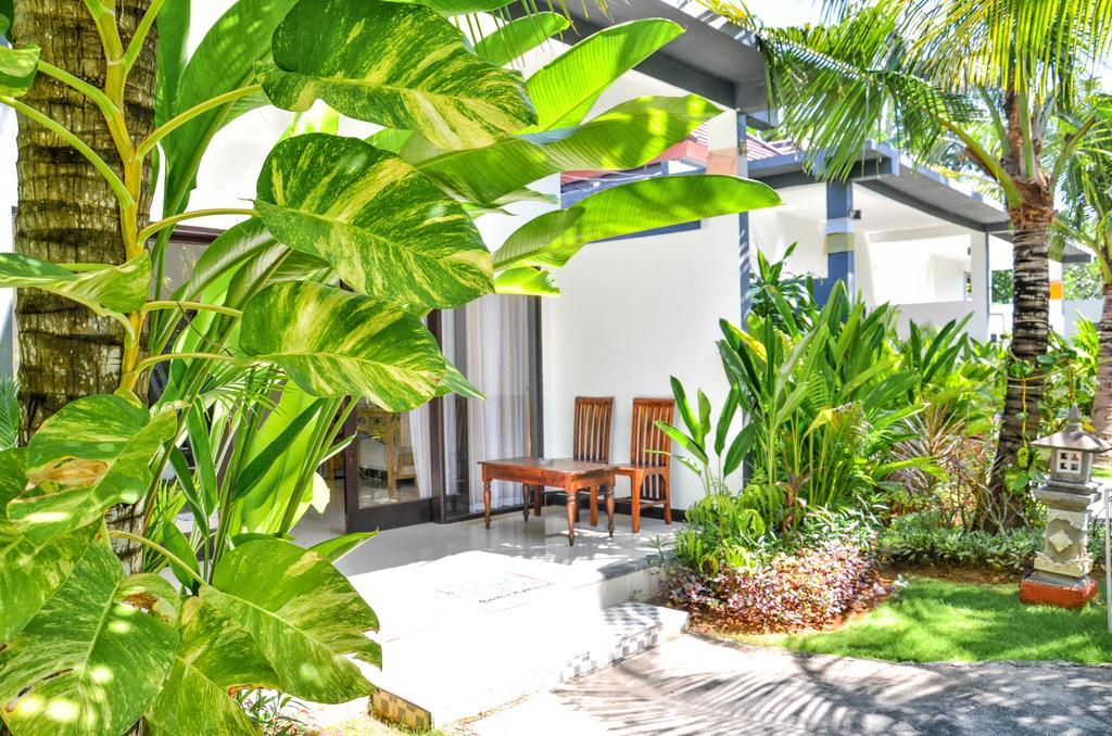 Palm Garden Bali Hotel Нуса Дуа Екстериор снимка