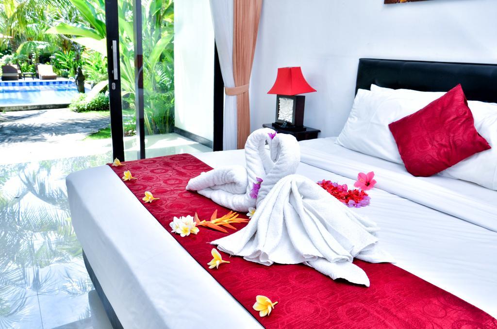 Palm Garden Bali Hotel Нуса Дуа Екстериор снимка