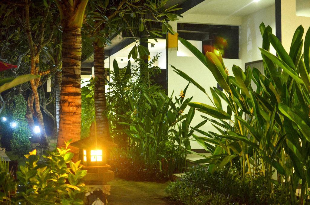 Palm Garden Bali Hotel Нуса Дуа Екстериор снимка